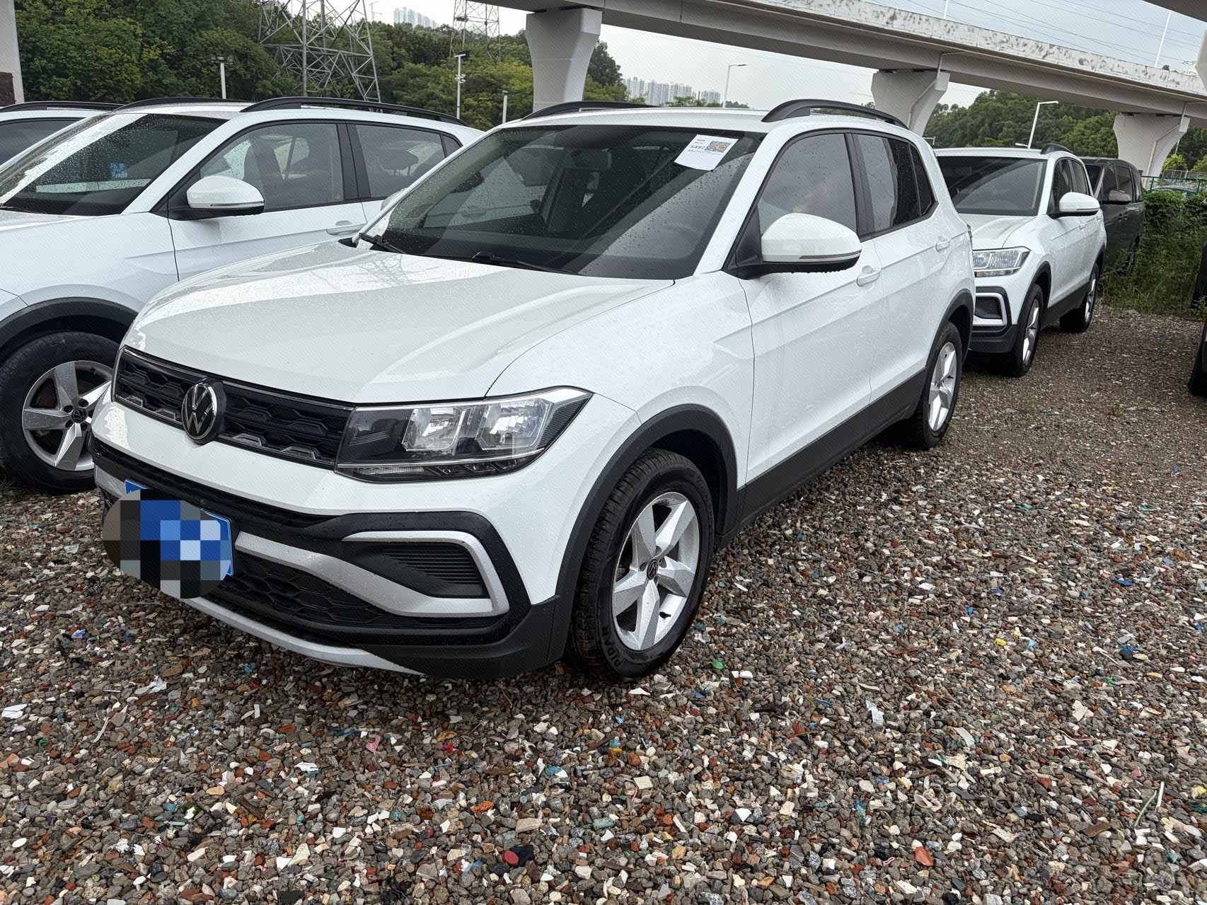 Volkswagen T-Cross 2023 car image 