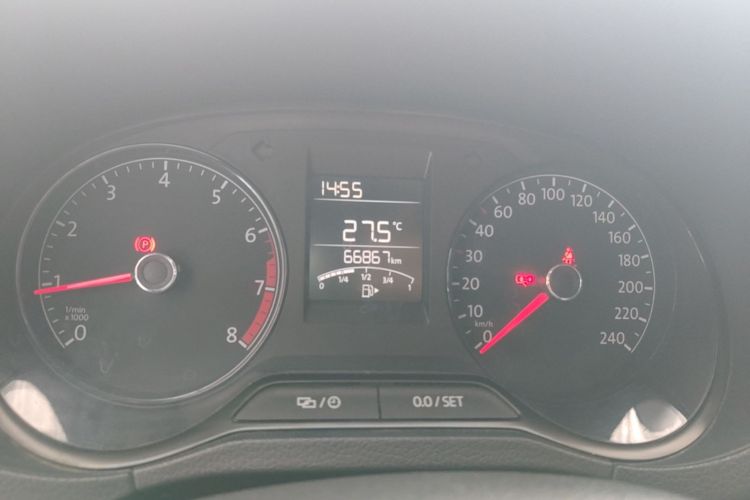 Volkswagen Polo 2016 #12 Volkswagen Polo 2016 car image #12
