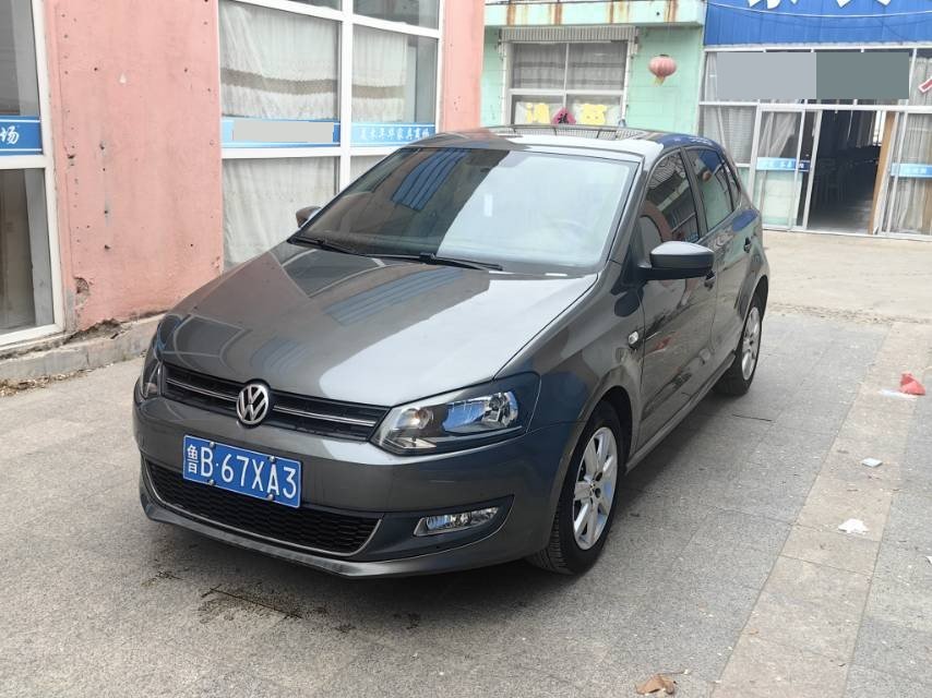 Volkswagen Polo 2012 Volkswagen Polo 2012 car image