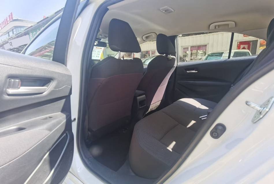 Toyota Corolla 2023 immagine di auto #6