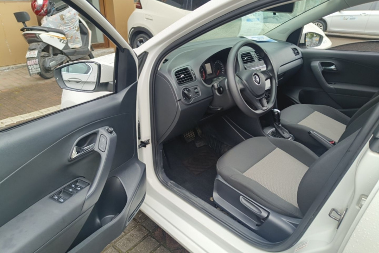 Volkswagen Polo 2018 #16 Volkswagen Polo 2018 car image #16