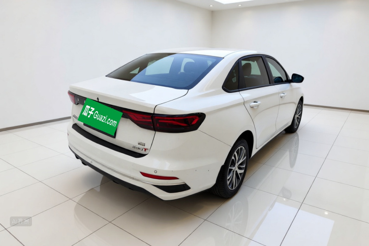 GEELY Emgrand 2025 #5 GEELY Emgrand 2025 car image #5