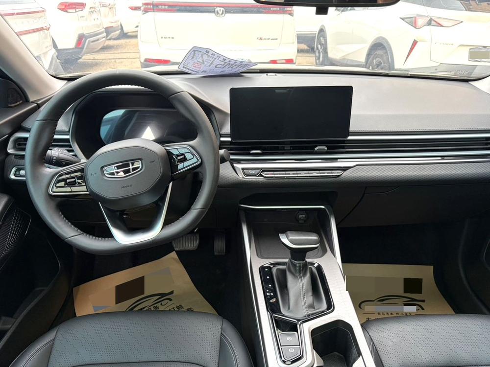 GEELY Emgrand 2022 #7 GEELY Emgrand 2022 car image #7
