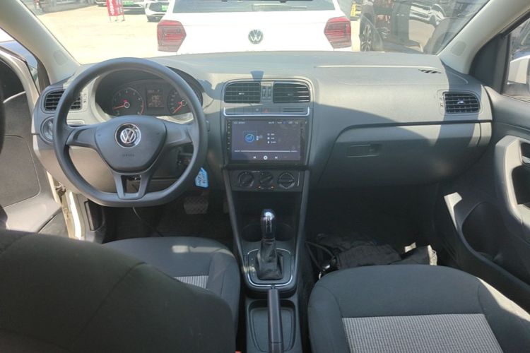 Volkswagen Polo 2017 #10 Volkswagen Polo 2017 car image #10