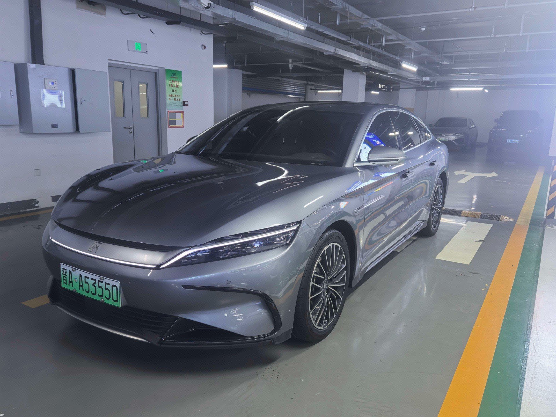 BYD Han 2024 image de voiture 