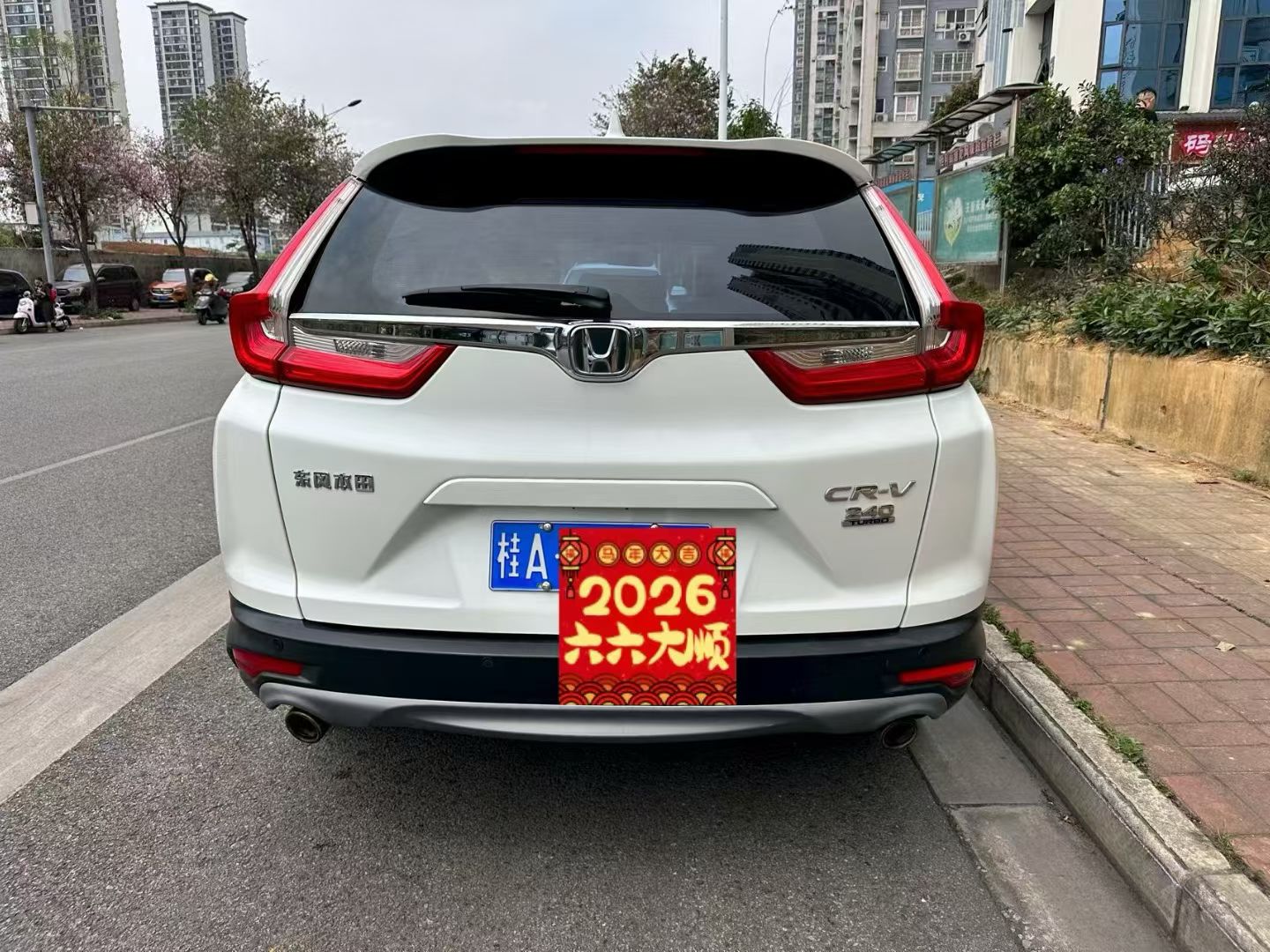 Honda CR-V 2019 изображение автомобиля #10