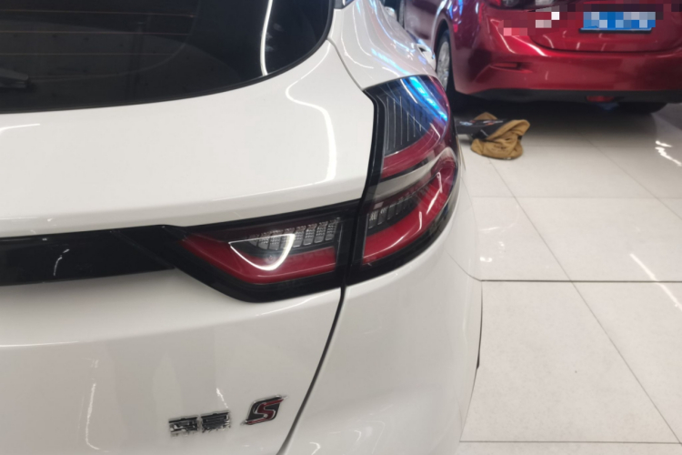 GEELY Emgrand S 2021 صورة سيارة #8