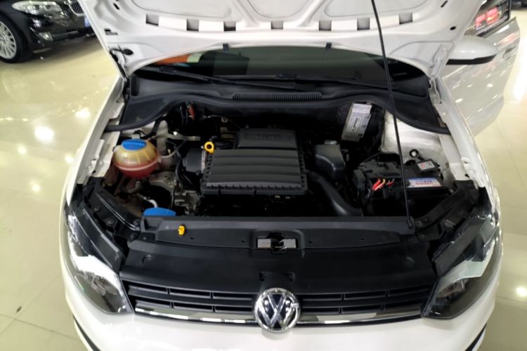 Volkswagen Polo 2018 car image #20