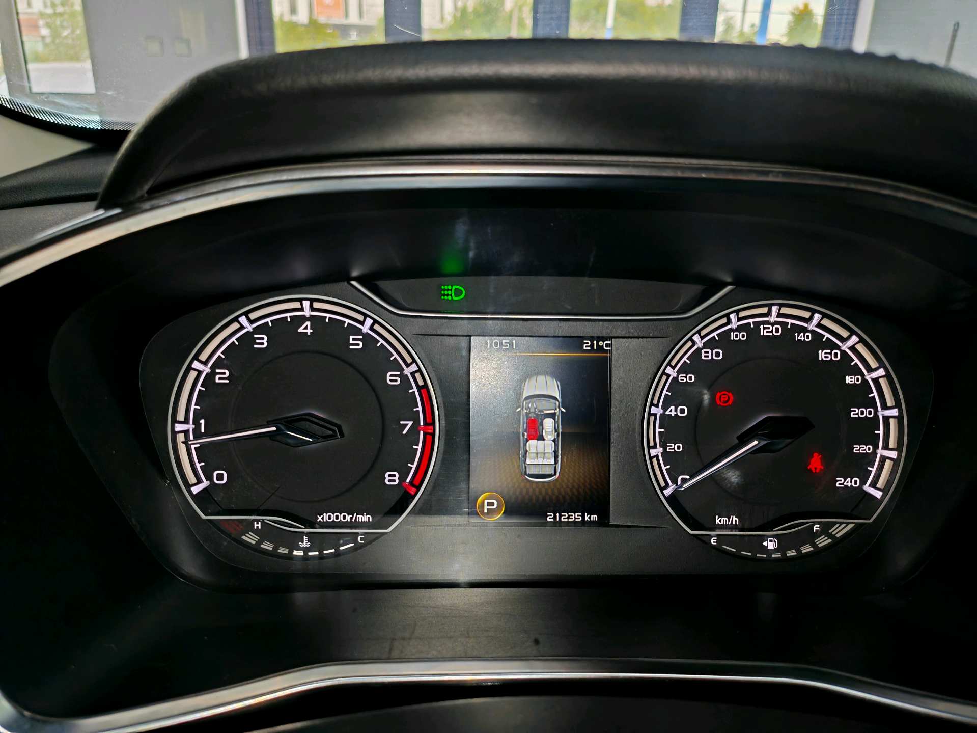 GEELY Coolray 2022 #18 GEELY Coolray 2022 car image #18