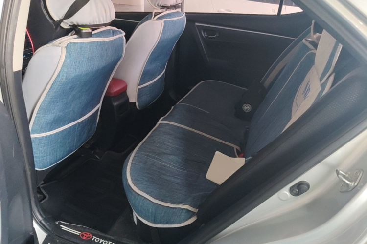 Toyota Corolla 2018 car image #17