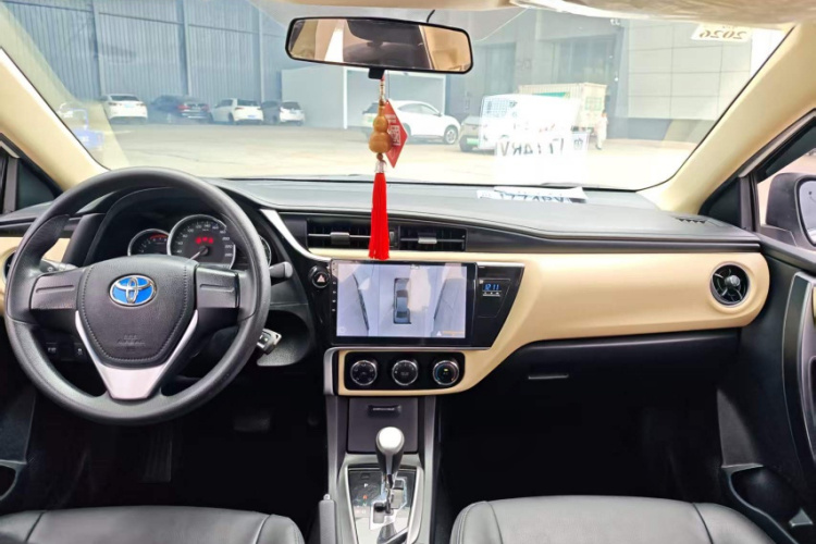 Toyota Corolla 2018 #21 Toyota Corolla 2018 car image #21