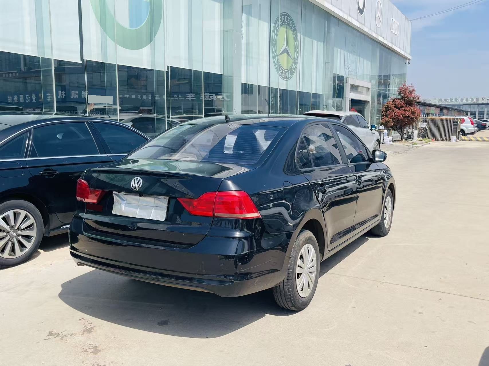 Volkswagen Santana 2021 صورة سيارة #5