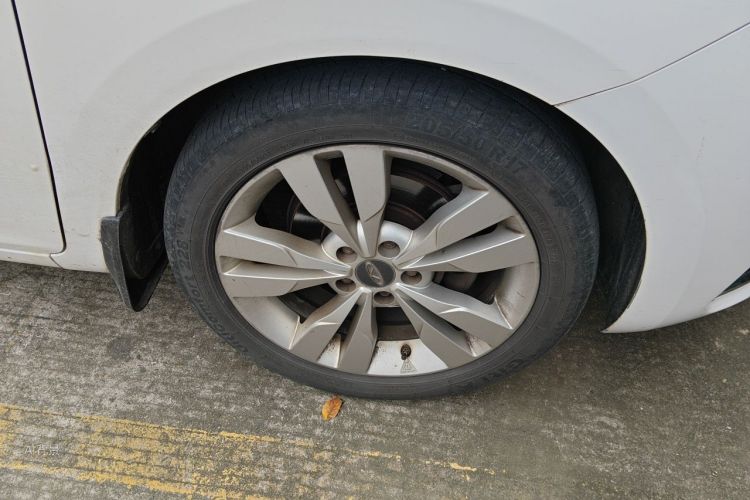 Chery Arrizo 5 2016 car image #9