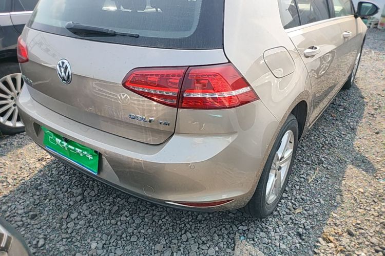 Volkswagen Golf 2016 car image #8