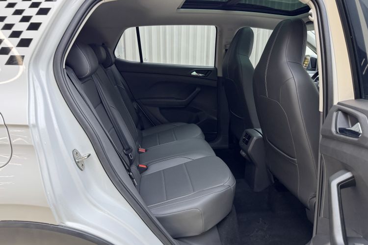 Volkswagen T-Cross 2022 изображение автомобиля #14