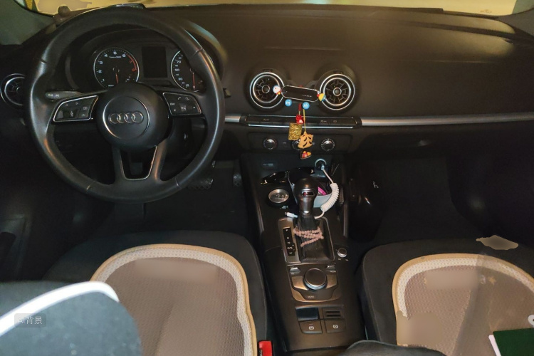 Audi A3 2017 car image #11