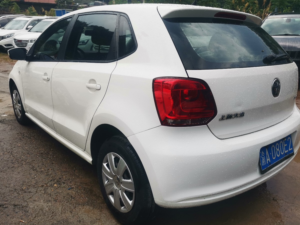 Volkswagen Polo 2013 #7 Volkswagen Polo 2013 car image #7