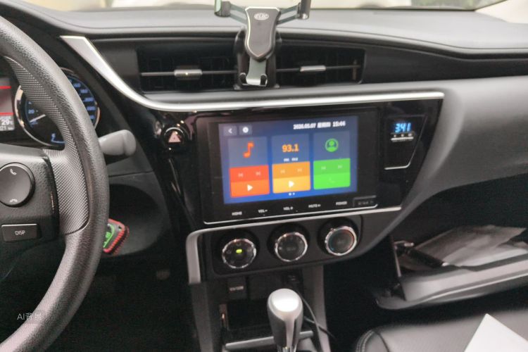 Toyota Corolla 2019 #15 Toyota Corolla 2019 car image #15