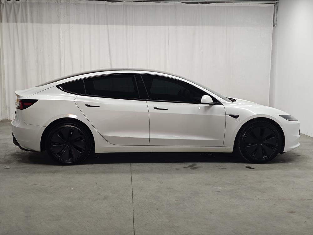 Tesla Model 3 2025 #8 Tesla Model 3 2025 car image #8