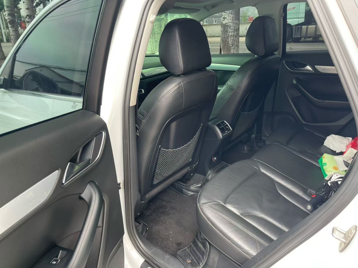 Audi Q3 2014 car image #4