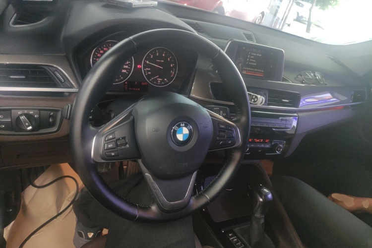 BMW X1 2017 #8 BMW X1 2017 immagine di auto #8