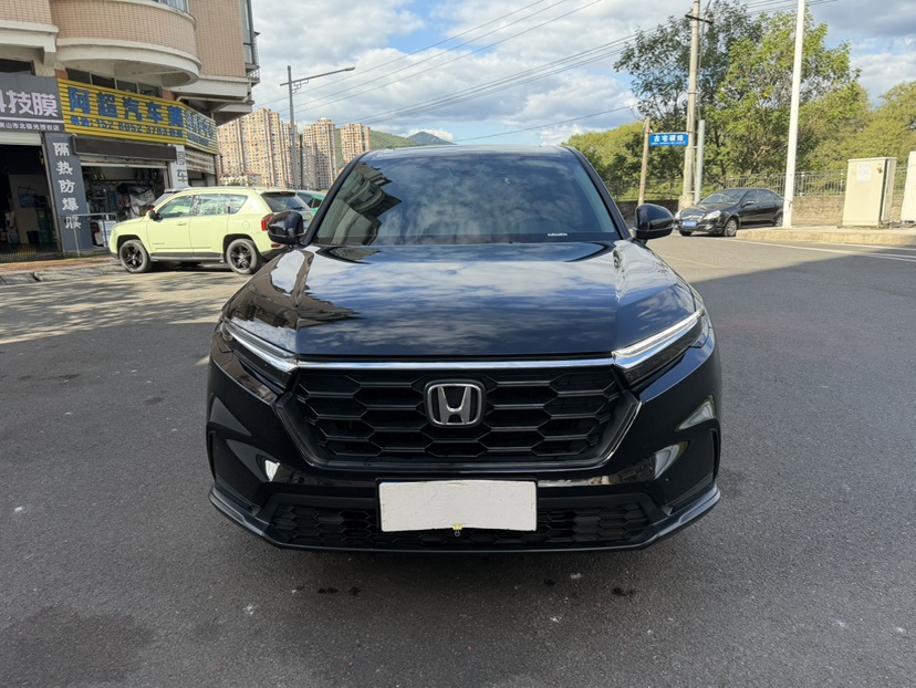 Honda CR-V 2024 #2 Honda CR-V 2024 صورة سيارة #2