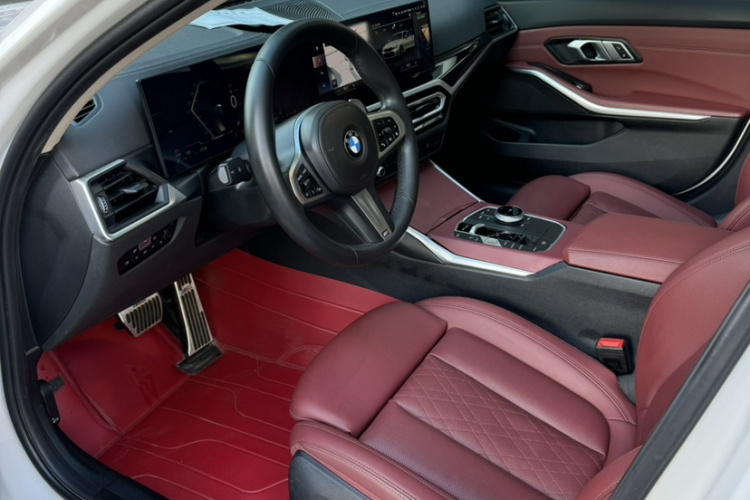 BMW 3 Series 2023 #9 BMW 3 Series 2023 car image #9