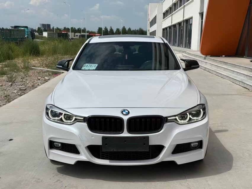 BMW 3 Series 2018 #2 BMW 3 Series 2018 car image #2