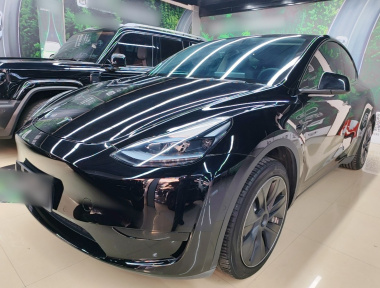 Tesla Model Y 2023 imagem de carro 
