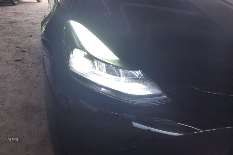 Tesla Model Y 2022 #8 Tesla Model Y 2022 car image #8