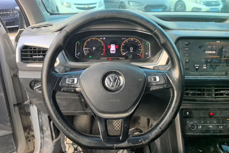 Volkswagen T-Cross 2020 immagine di auto #11