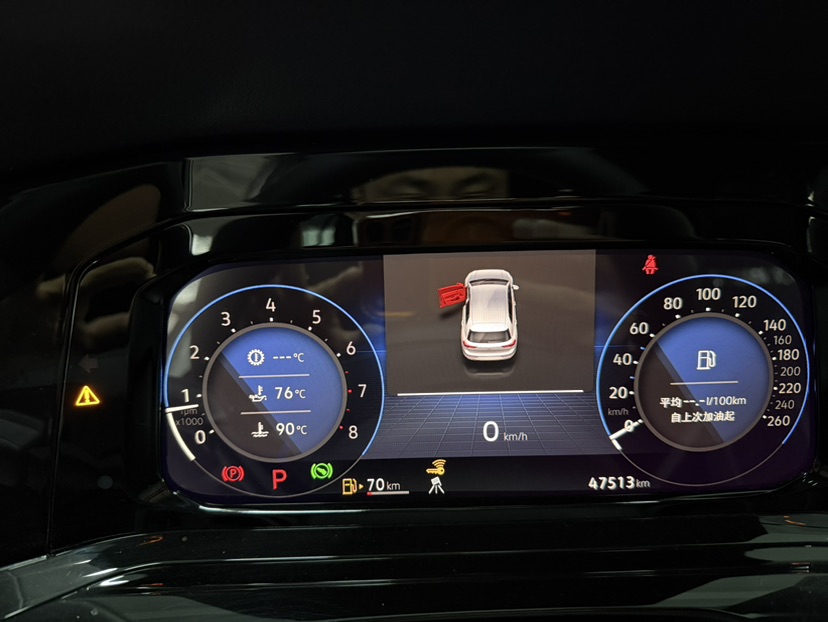 Volkswagen Golf 2023 car image #16