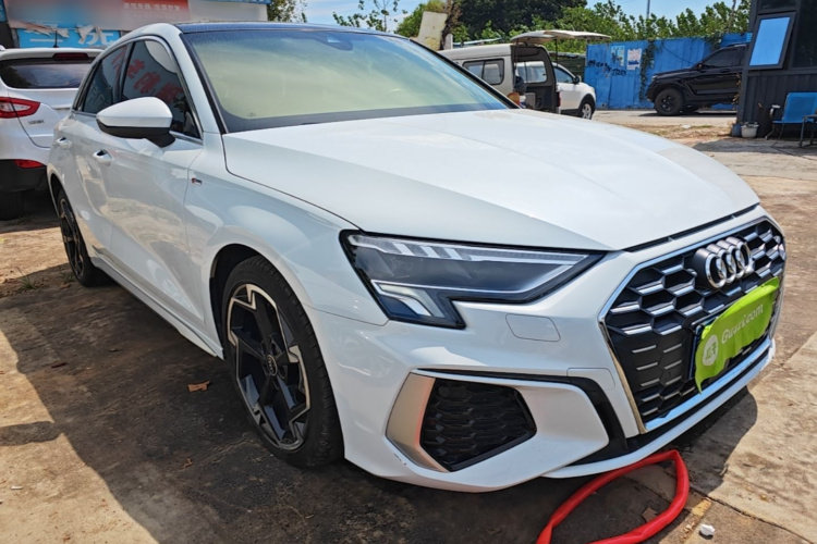 Audi A3 2023 car image #4
