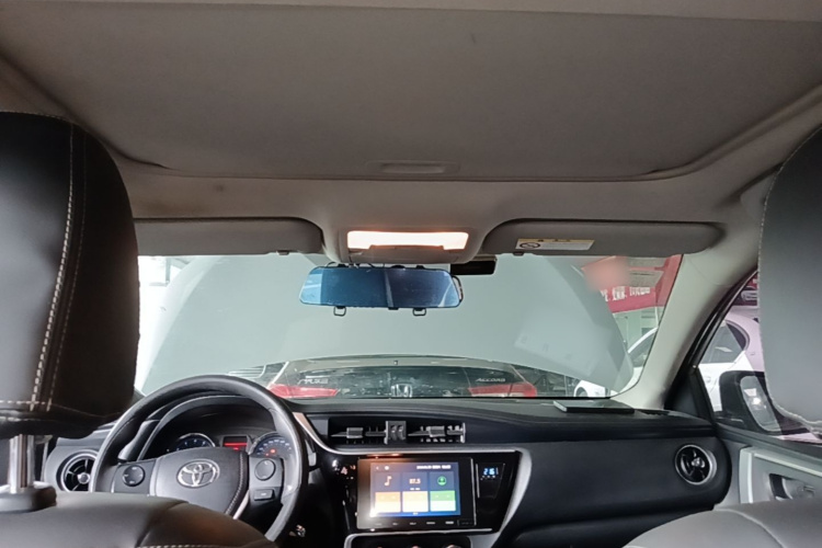 Toyota Corolla 2019 car image #18