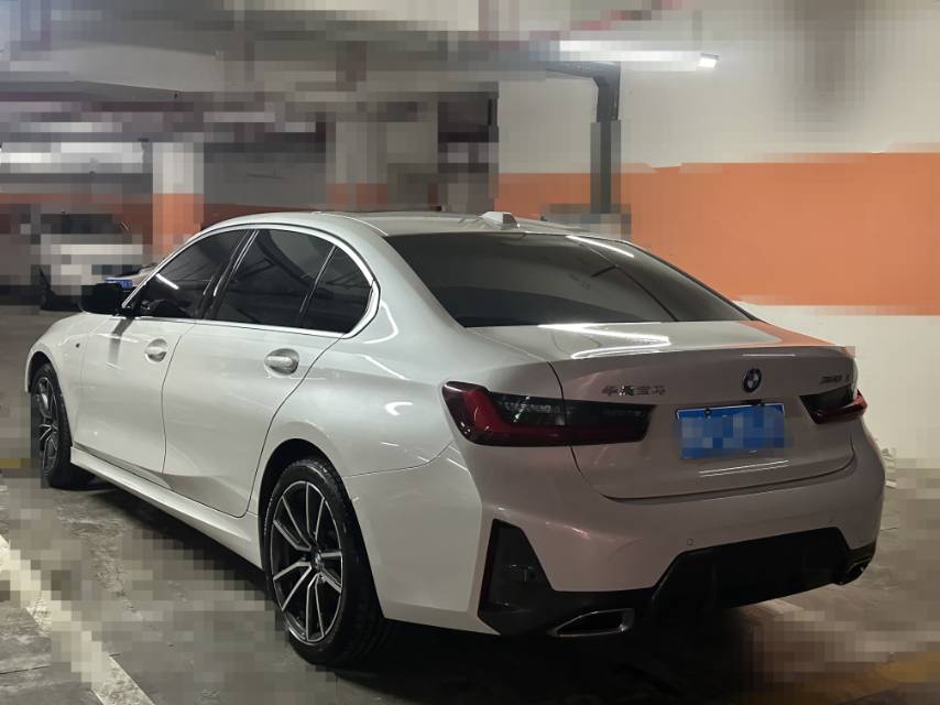 BMW 3 Series 2024 car image #9