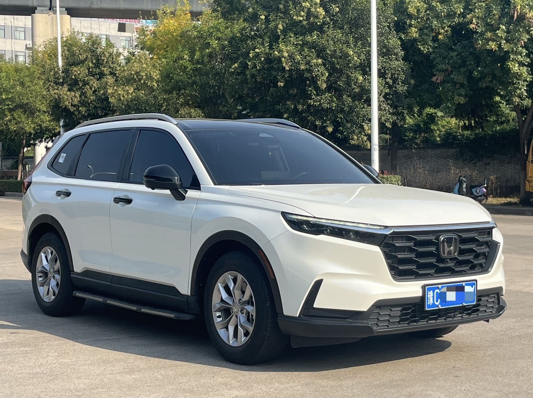 Honda CR-V 2023 immagine di auto #3