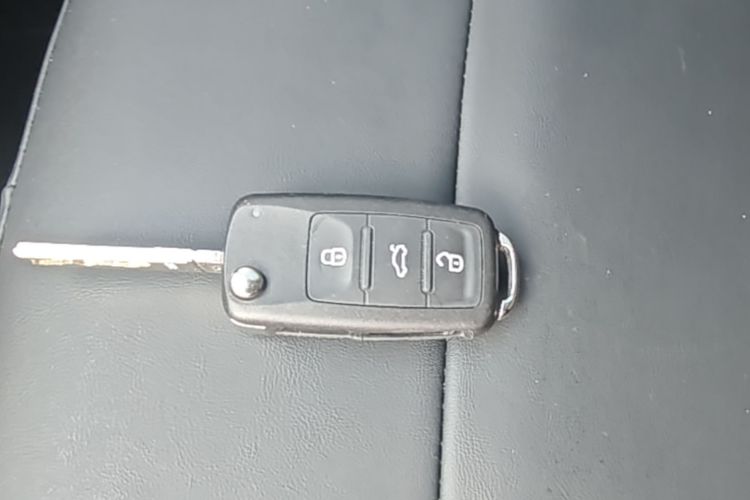 Volkswagen Lavida 2019 #9 Volkswagen Lavida 2019 car image #9