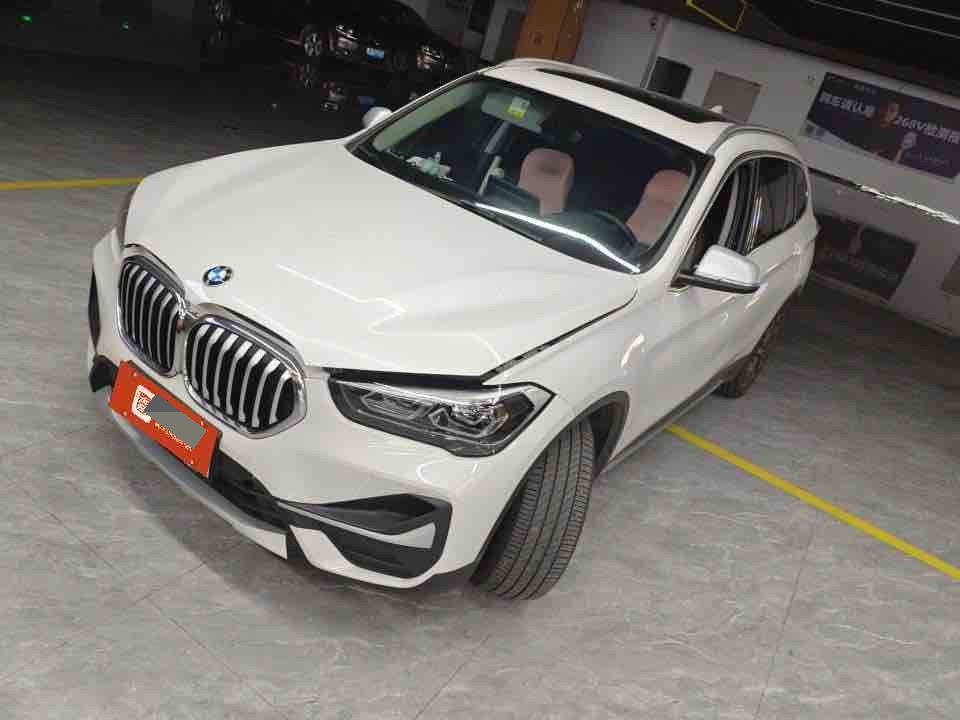 BMW X1 2022 BMW X1 2022 car image