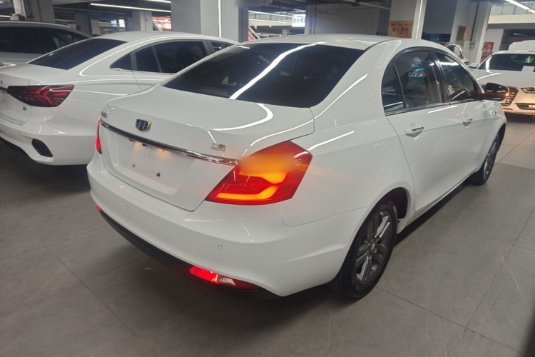 GEELY Emgrand 2017 #7 GEELY Emgrand 2017 car image #7