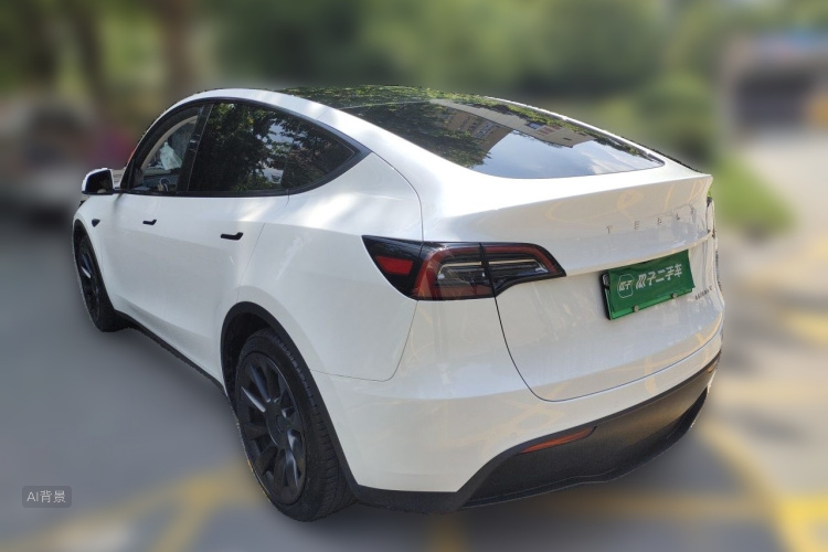 Tesla Model Y 2023 #5 Tesla Model Y 2023 immagine di auto #5