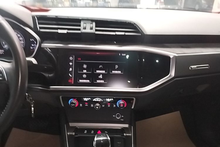Audi Q3 2019 #20 Audi Q3 2019 immagine di auto #20