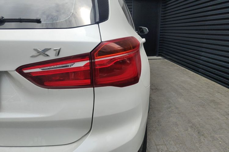 BMW X1 2017 #8 BMW X1 2017 car image #8