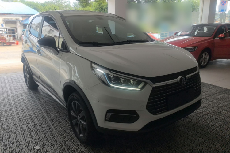 BYD Yuan New Energy 2020 #4 BYD Yuan New Energy 2020 car image #4