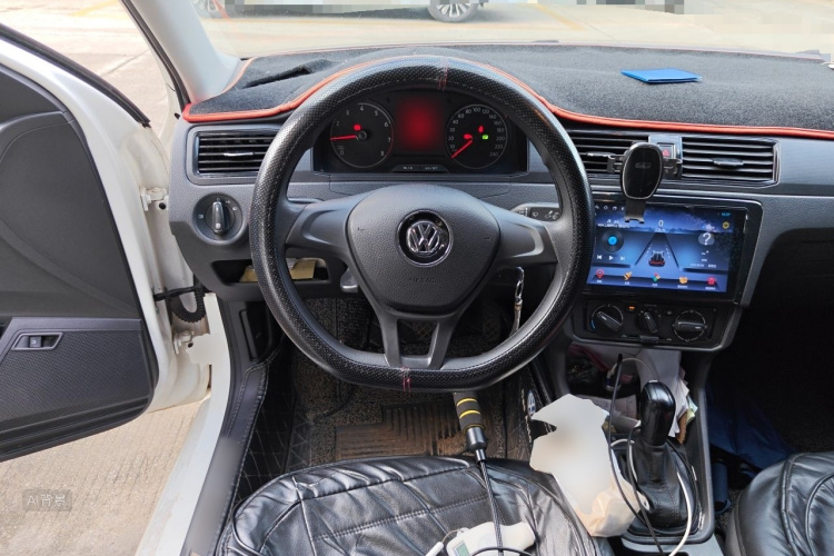 Volkswagen Santana 2021 car image #12