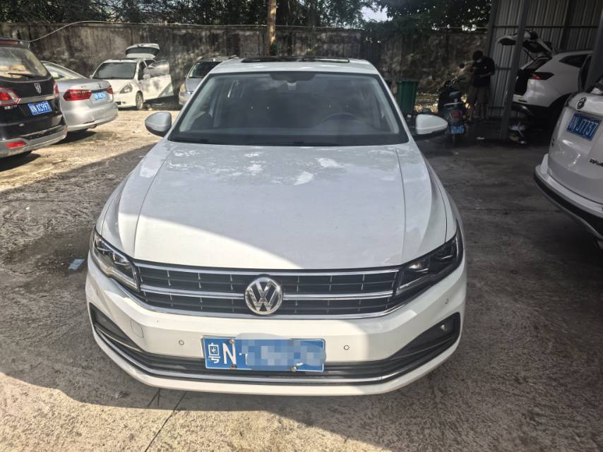 Volkswagen Bora 2020 car image #2