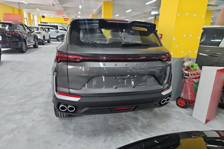 GEELY Coolray 2026 #9 GEELY Coolray 2026 car image #9