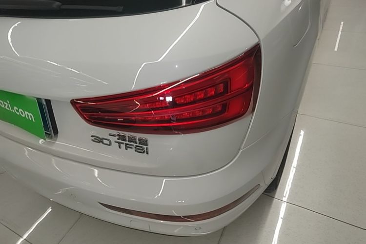 Audi Q3 2018 #8 Audi Q3 2018 car image #8