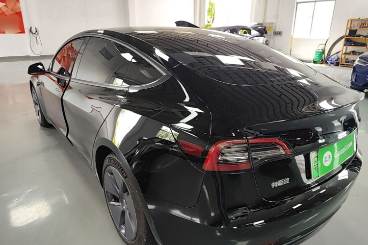 Tesla Model 3 2021 car image #5