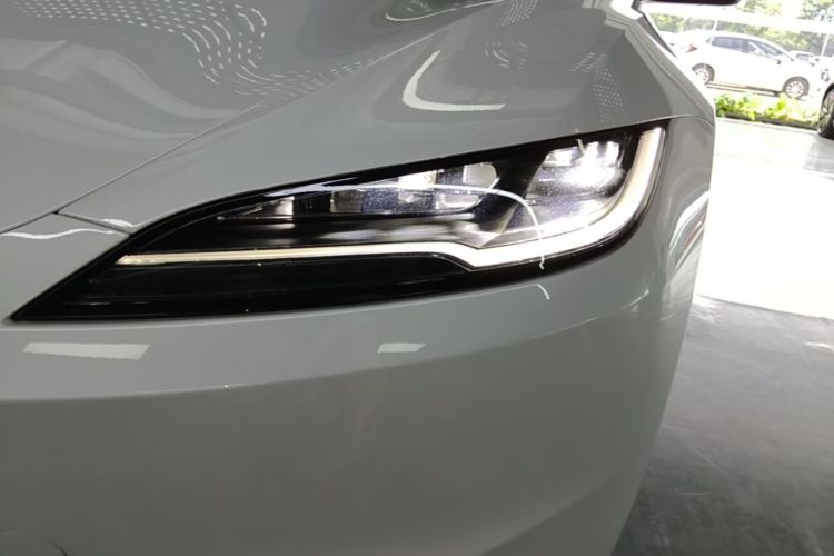 Tesla Model 3 2024 #23 Tesla Model 3 2024 car image #23
