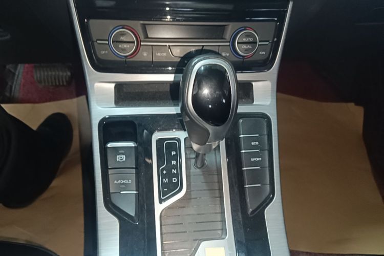 GEELY Emgrand GS 2020 #14 GEELY Emgrand GS 2020 car image #14